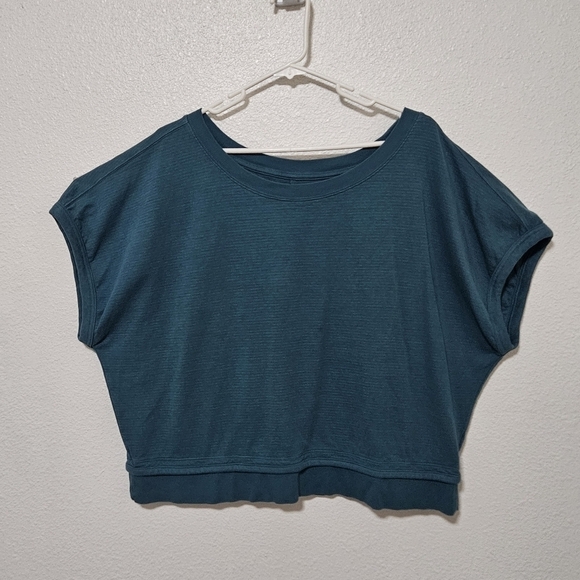 Athleta cropped top oversized size large - Picture 1 of 11